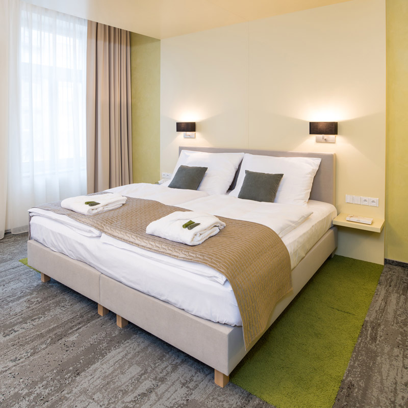 Junior suite - dvojlůžkový pokoj FAIRHOTEL Brno